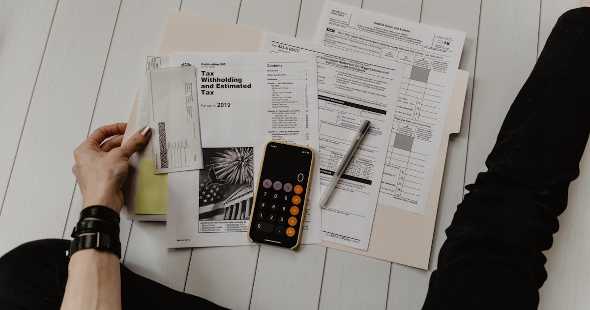 Bookkeeping vs Accounting: Key Differences for Business Owners